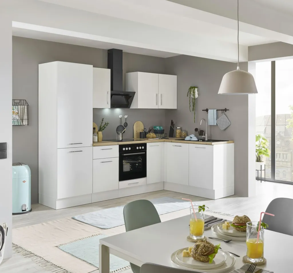 Bega BBK Cuisines Équipées|Afficher Blocs Cuisine<Bloc cuisine avec électroménager CORNWALL (cuisine d'angle-réfirgérateur) II