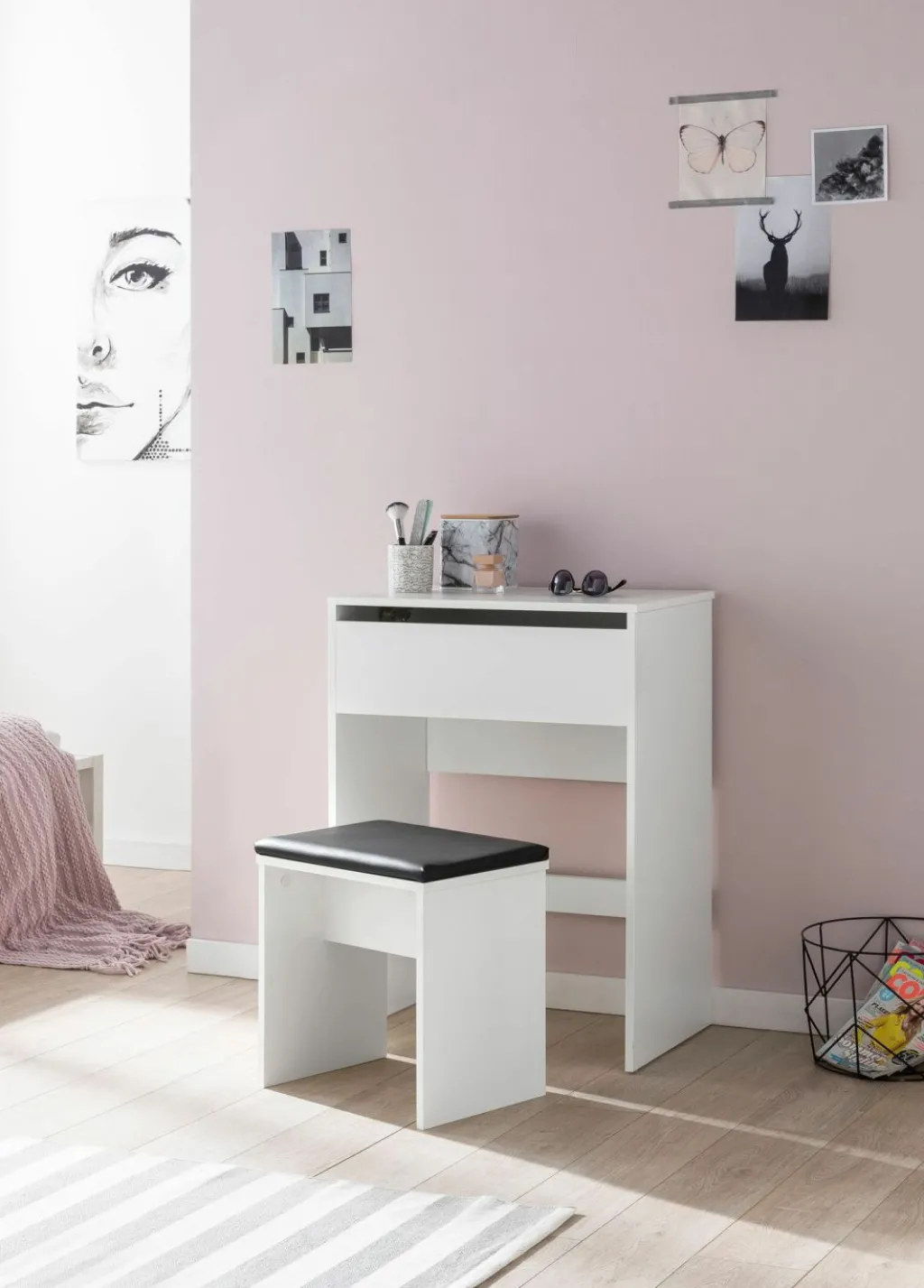 Skyport Coiffeuses<Coiffeuse SANTA
