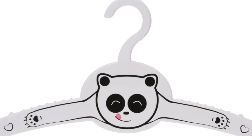 Lot de 4 cintres taille enfant KIDS